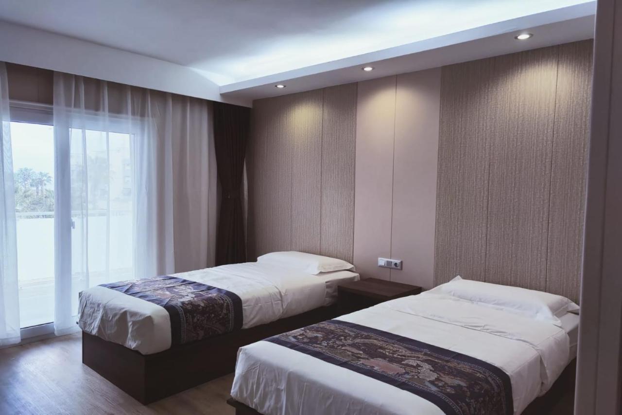 Hotel Nueva Europa Torredembarra Extérieur photo